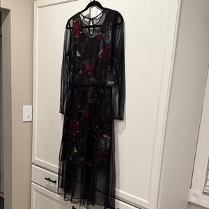 Simply Vera Vera Wang Black and Red Long Sleeve Dress